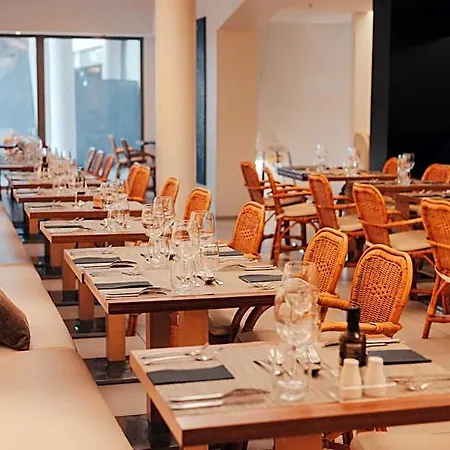 Hotel Da Musica 4*