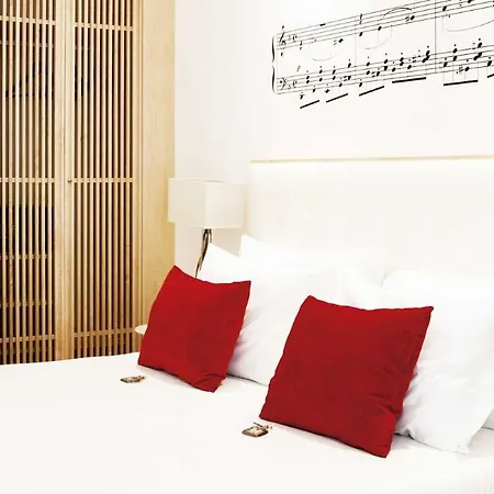 ダ ムジカ 4* ポルト